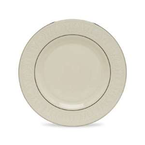 China 6 Bread and Butter Plate (Ivory w/ Gold Trim)