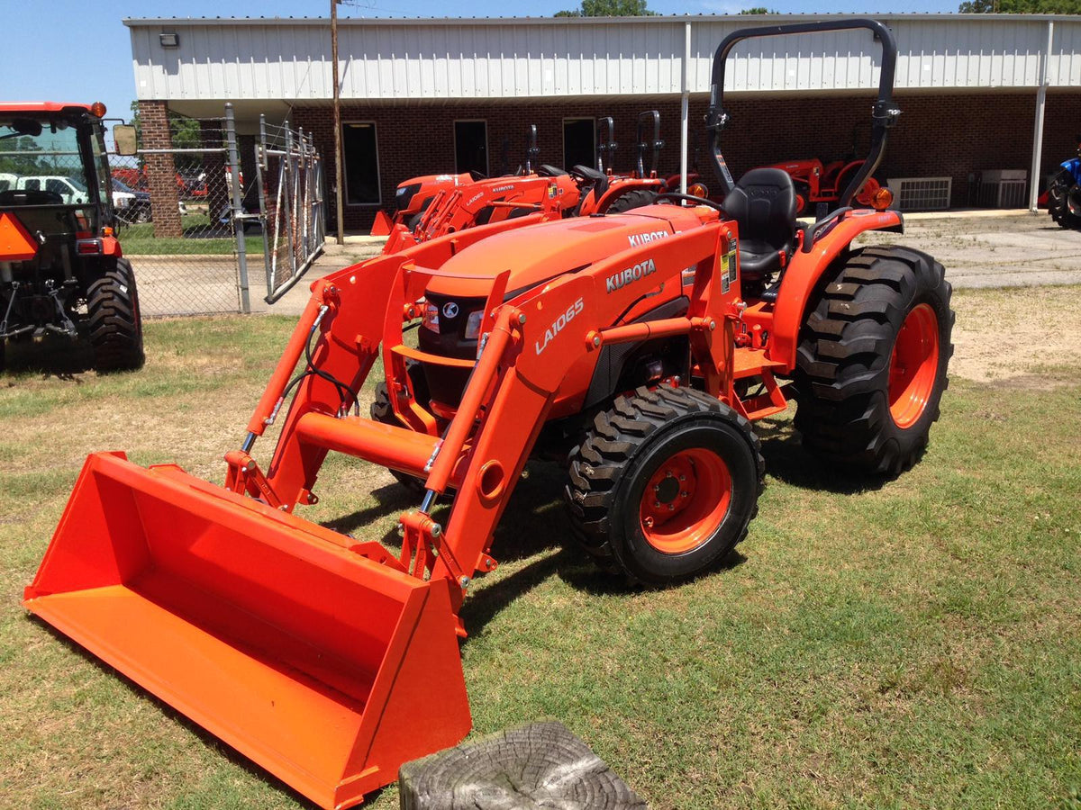 Tractor Kubota L3800 HST - Dallastown, PA - Grand Rental of York